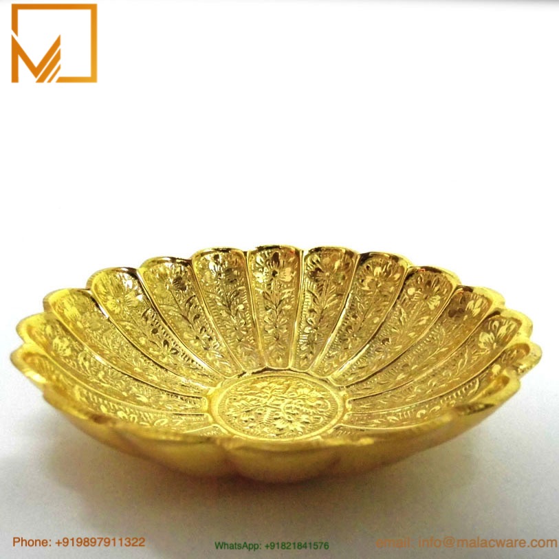 Golden Brass Trinket Bowl- 12 cm Handcrafted Organizer for Jewelry & Keepsakes 3 Golden Brass Trinket Bowl- 12 cm Handcrafted Organizer for Jewelry & Keepsakes - Image 3